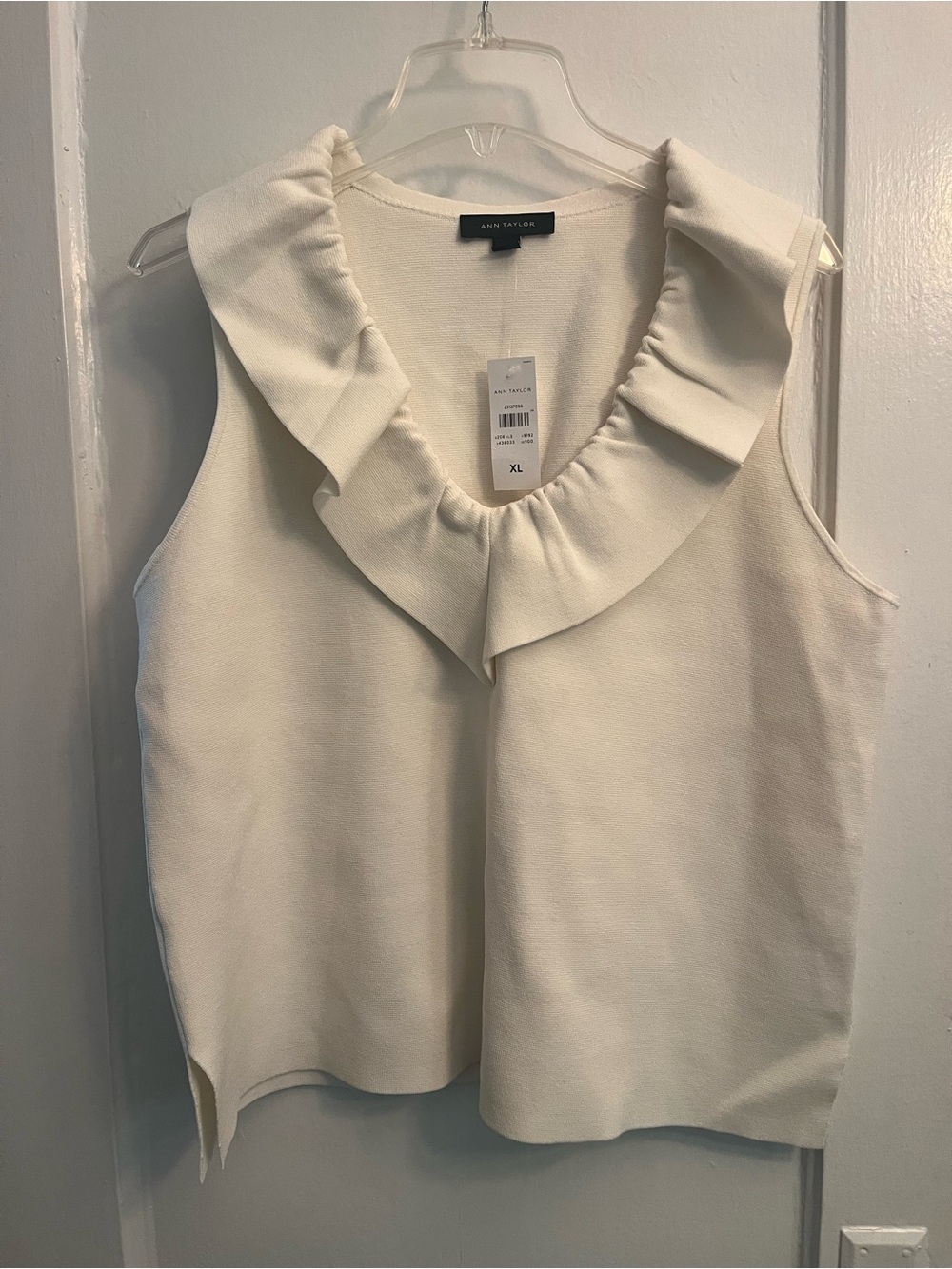 Ann Taylor Cream Ruffle Collar Sleeveless Camisole